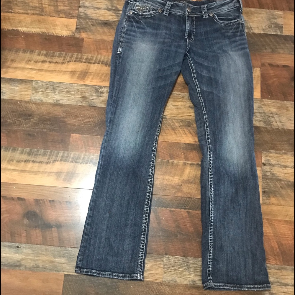 Boot cut jeans